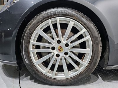 PORSCHE PANAMERA - 6