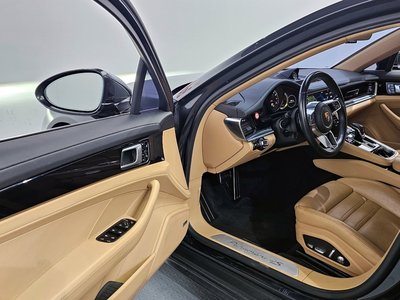 PORSCHE PANAMERA - 10