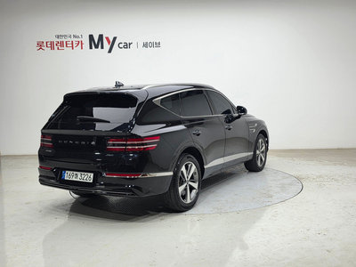 صورة 6 لـ 2022 Genesis GV80