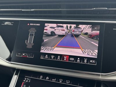 صورة 6 لـ 2020 AUDI Q7