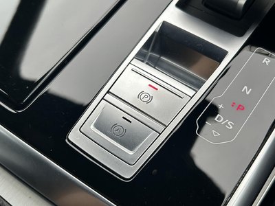 2020 AUDI Q7 — миниатюра 11