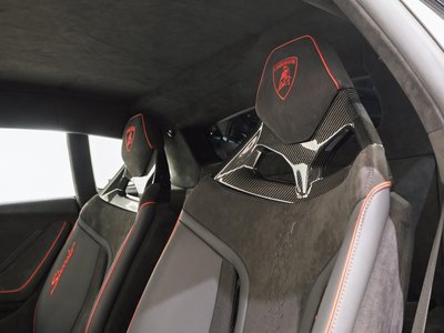 2024 Lamborghini HURACAN 缩略图 17