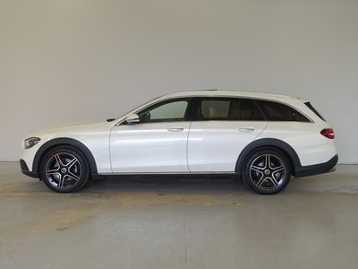 MERCEDES-BENZ E-CLASS - 5