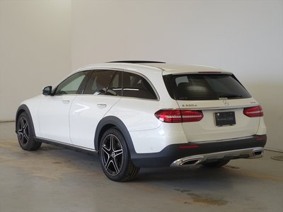 MERCEDES-BENZ E-CLASS - 4