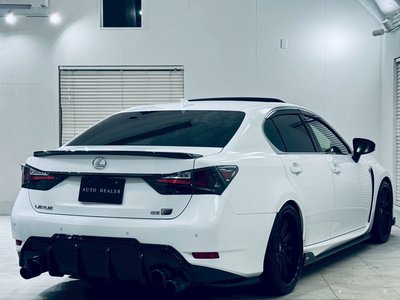 LEXUS GS F - 8