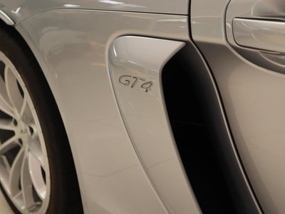 2016 Porsche CAYMAN 缩略图 26