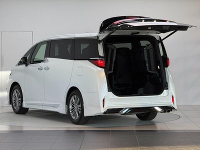 2026 Toyota ALPHARD — миниатюра 18