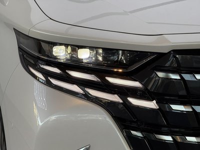 2026 Toyota ALPHARD — миниатюра 21