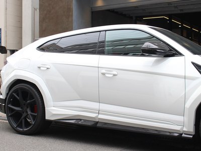 2020 Lamborghini URUS thumbnail 14