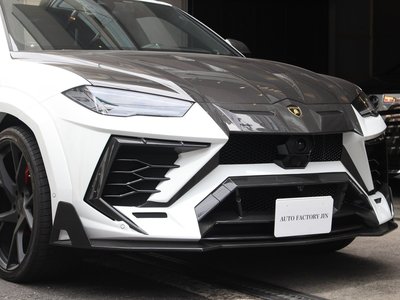 2020 Lamborghini URUS photo 6