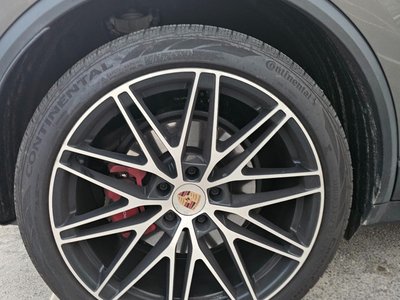 2025 Porsche MACAN 照片 6