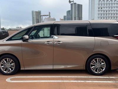 TOYOTA ALPHARD - 3