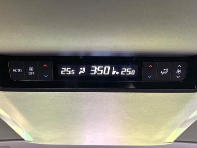 2024 Toyota VELLFIRE thumbnail 45