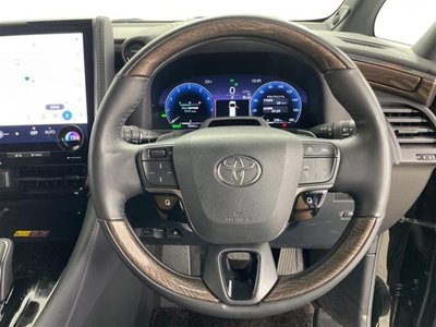 صورة 10 لـ 2023 Toyota ALPHARD