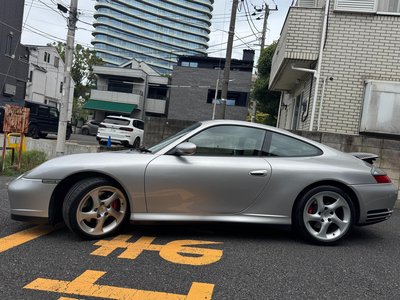 PORSCHE 911 - 4