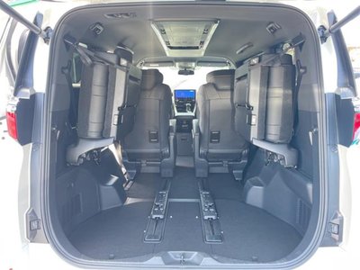 2023 Toyota ALPHARD 缩略图 18