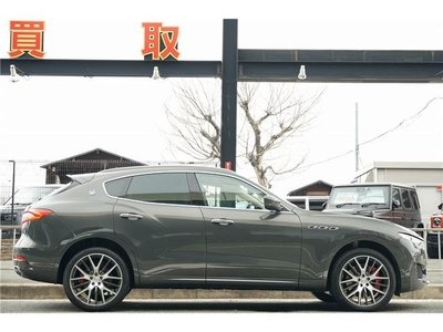 MASERATI LEVANTE - 3