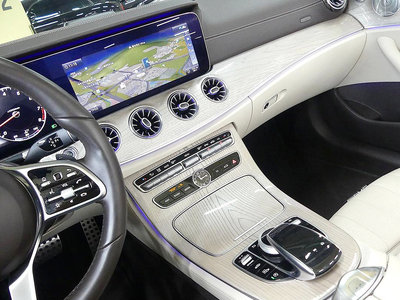 MERCEDES-BENZ E-CLASS - 4