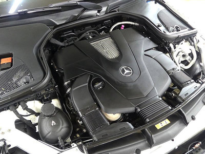 MERCEDES-BENZ E-CLASS - 7