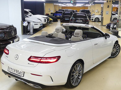 MERCEDES-BENZ E-CLASS - 6