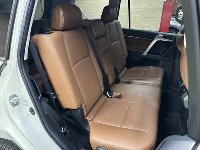 TOYOTA LAND CRUISER PRADO - 10