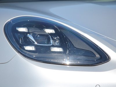 PORSCHE PANAMERA - 9
