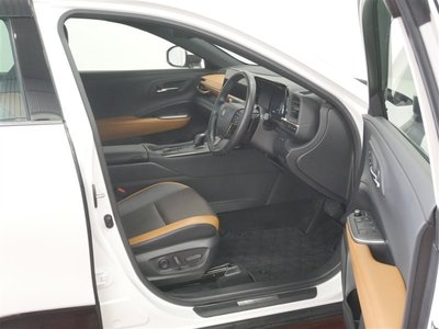 2023 Toyota CROWN CROSSOVER 照片 5