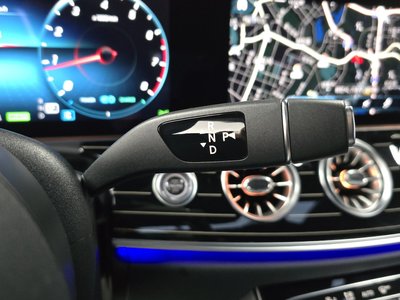 MERCEDES-BENZ CLS - 9