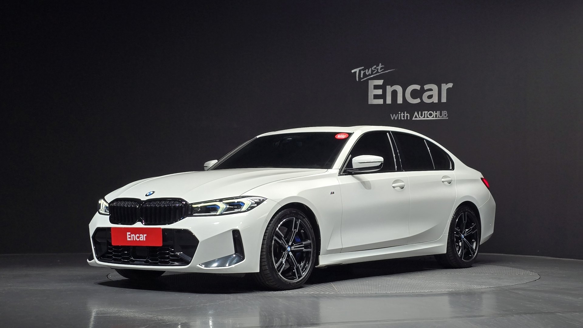 BMW 3 SERIES - View 1