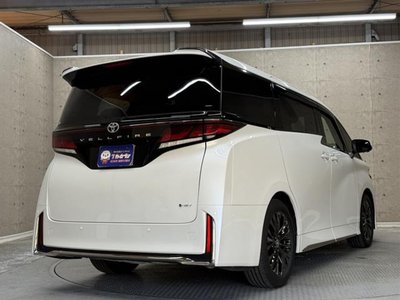 TOYOTA VELLFIRE - 4