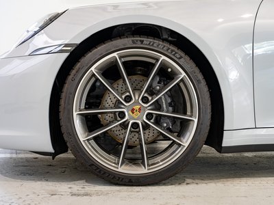 صورة مصغرة 18 لـ 2024 Porsche 911