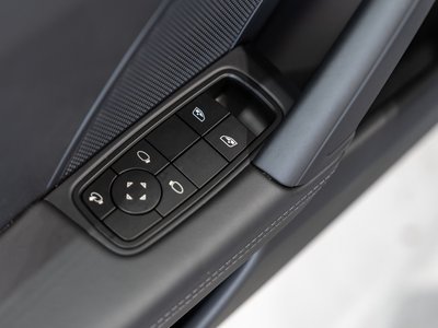 صورة مصغرة 32 لـ 2024 Porsche 911