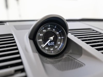 صورة مصغرة 35 لـ 2024 Porsche 911