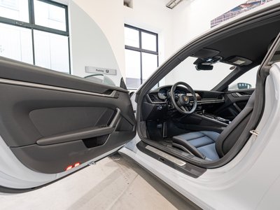 صورة مصغرة 23 لـ 2024 Porsche 911