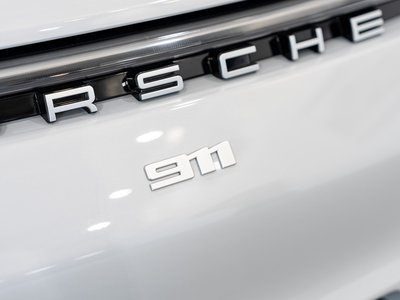 صورة مصغرة 13 لـ 2024 Porsche 911