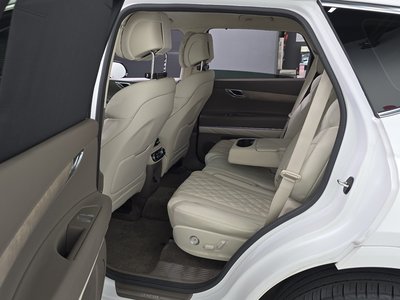 2022 Genesis GV80 — миниатюра 11