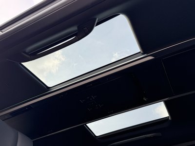 TOYOTA ALPHARD - 4