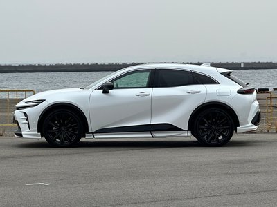 TOYOTA CROWN SPORT - 3