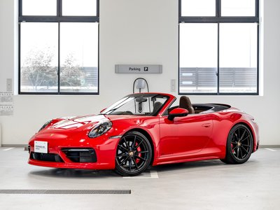 PORSCHE 911 CABRIOLET
