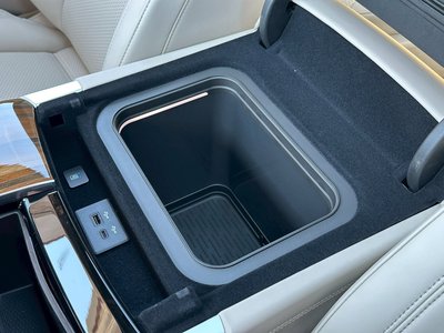 صورة 8 لـ 2026 Cadillac ESCALADE