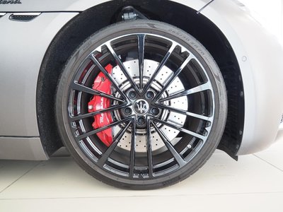 2025 Maserati GRANTURISMO — миниатюра 15