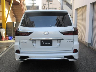 LEXUS LX - 8