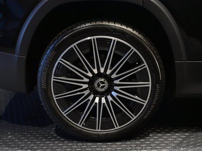 2025 Mercedes-BENZ GLB — миниатюра 12