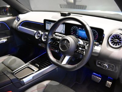 2025 Mercedes-BENZ GLB — миниатюра 49