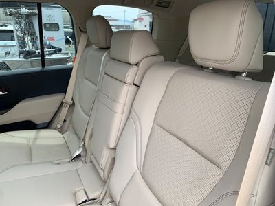 صورة مصغرة 17 لـ 2023 Toyota LAND CRUISER 300
