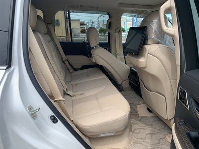 صورة مصغرة 36 لـ 2023 Toyota LAND CRUISER 300