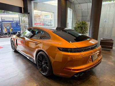 PORSCHE PANAMERA - 2