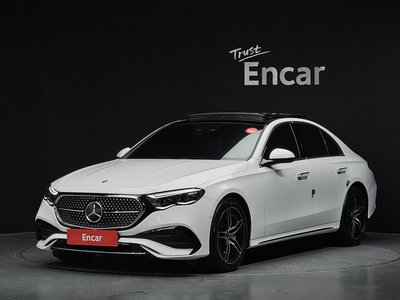 MERCEDES-BENZ E-CLASS - 1