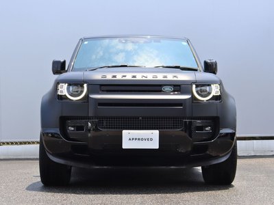 LAND ROVER DEFENDER - 4