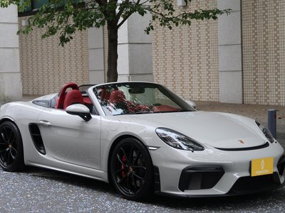 PORSCHE 718 SPYDER